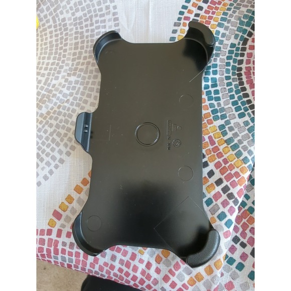 OtterBox Other - otterbox iphone 11 defender series belt‎ clip only (case not included)